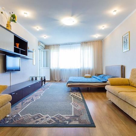 Apartments On Darnitsa Kyiv Room photo