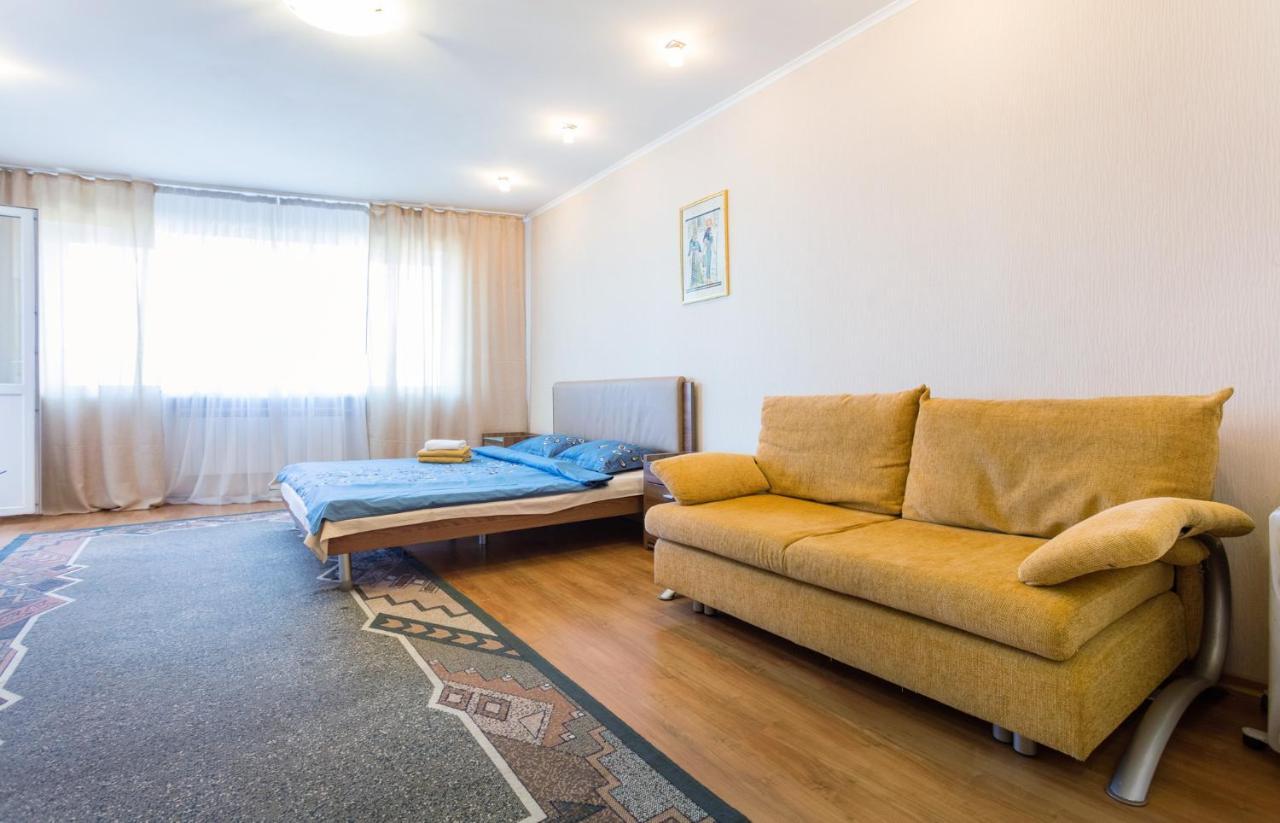 Apartments On Darnitsa Kyiv Room photo